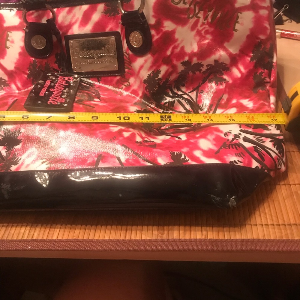 Betsey Johnson pink palm 🌴tree tote - Picture 4 of 8